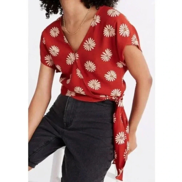 Madewell Daisy Daydream Cropped Cross Wrap Sash Tie Short Sleeve Top S Button - Picture 1 of 10